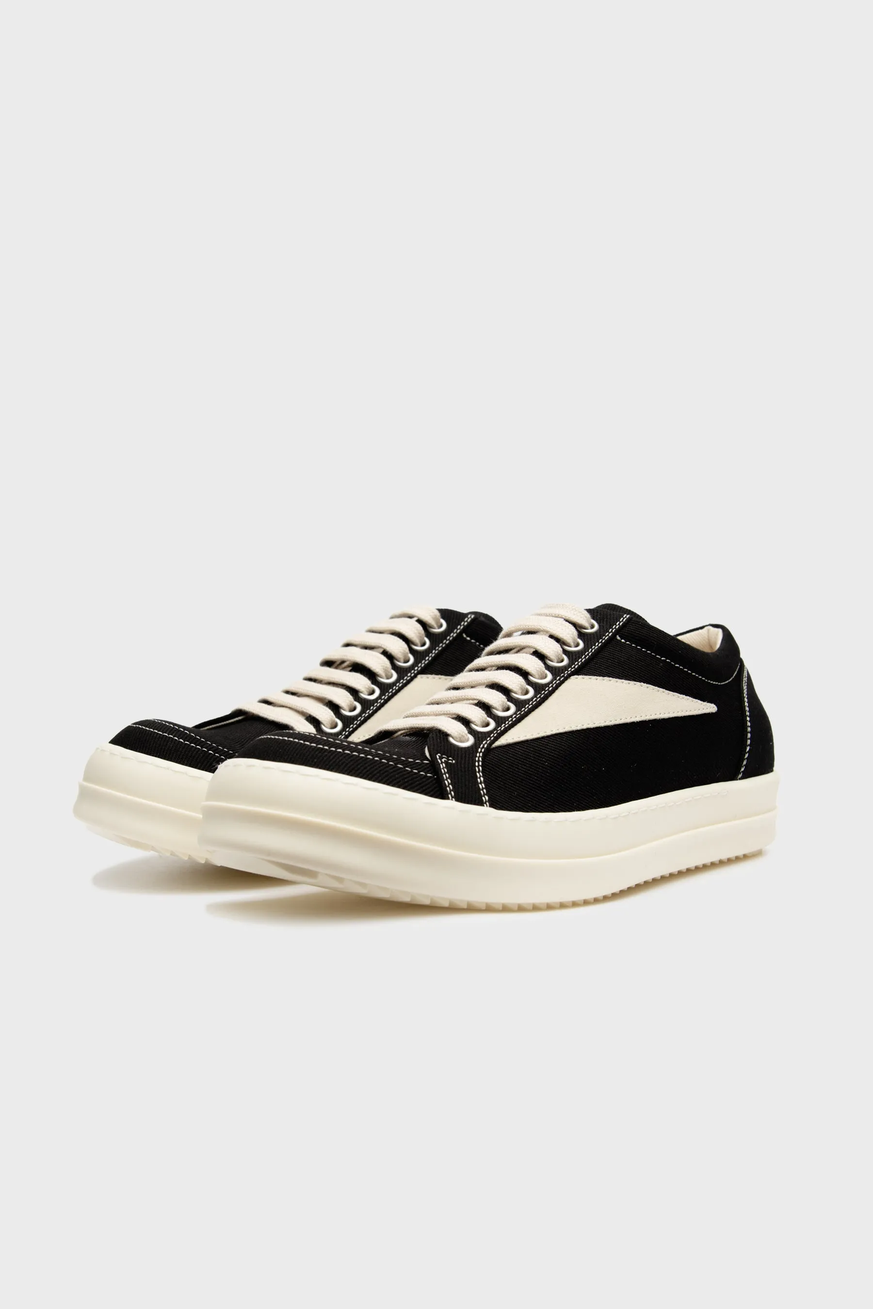Vintage Sneaks Black/Milk/Milk DU02E7803 sold by Nomad product image thumbnail 2