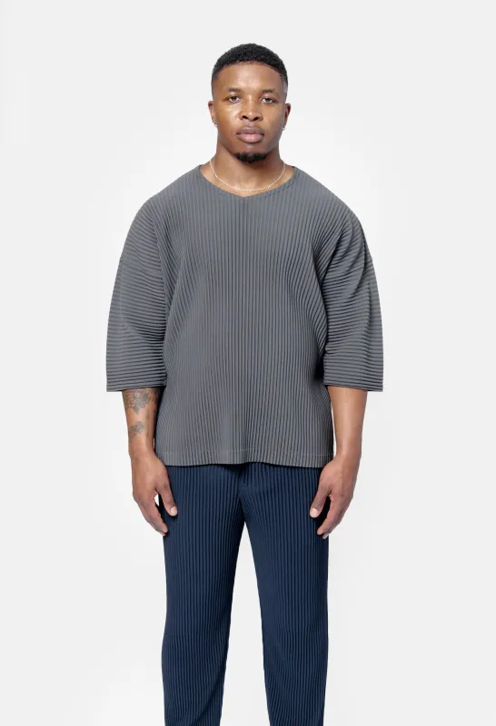 MC March T-Shirt Charcoal Gray HP56-JK113-13 made by Issey Miyake