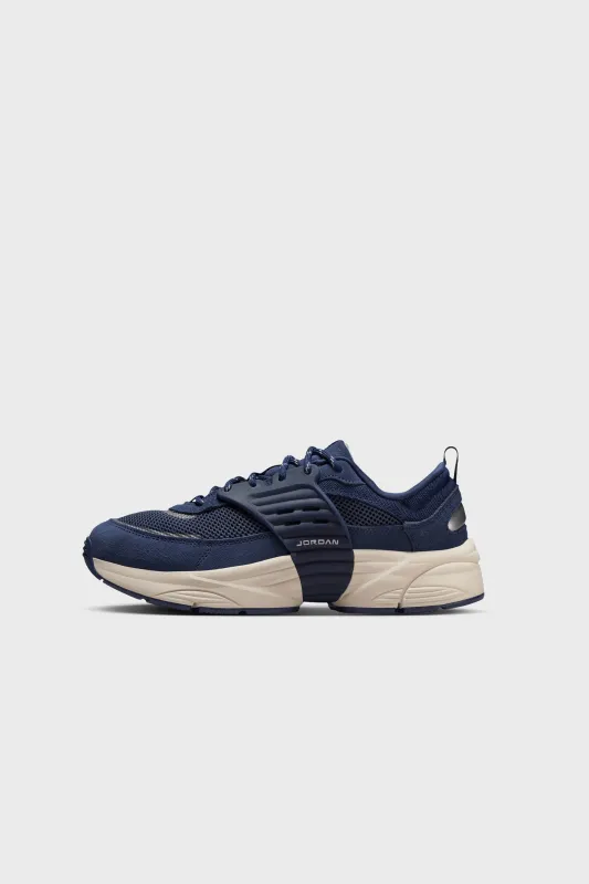 Jordan Trunner O/S MIDNIGHT NAVY/PINK FOAM-THUNDER BLUE IB3722-400 sold by Nomad