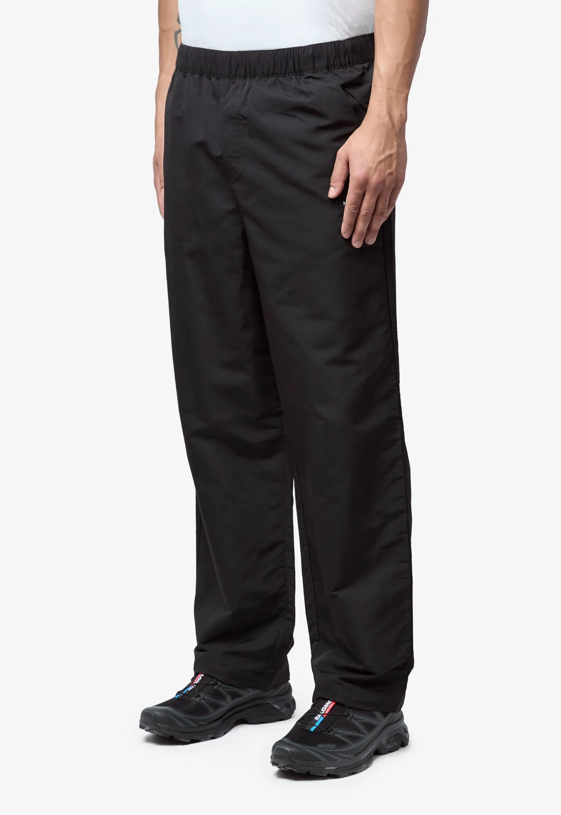 Men's Easy Wind Pant TNF Black NF0A8FBMJK3 sold by Nomad product image thumbnail 2
