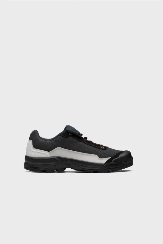 X-ALP ESILL GR10K Black/Metal/Black 474200 sold by Nomad