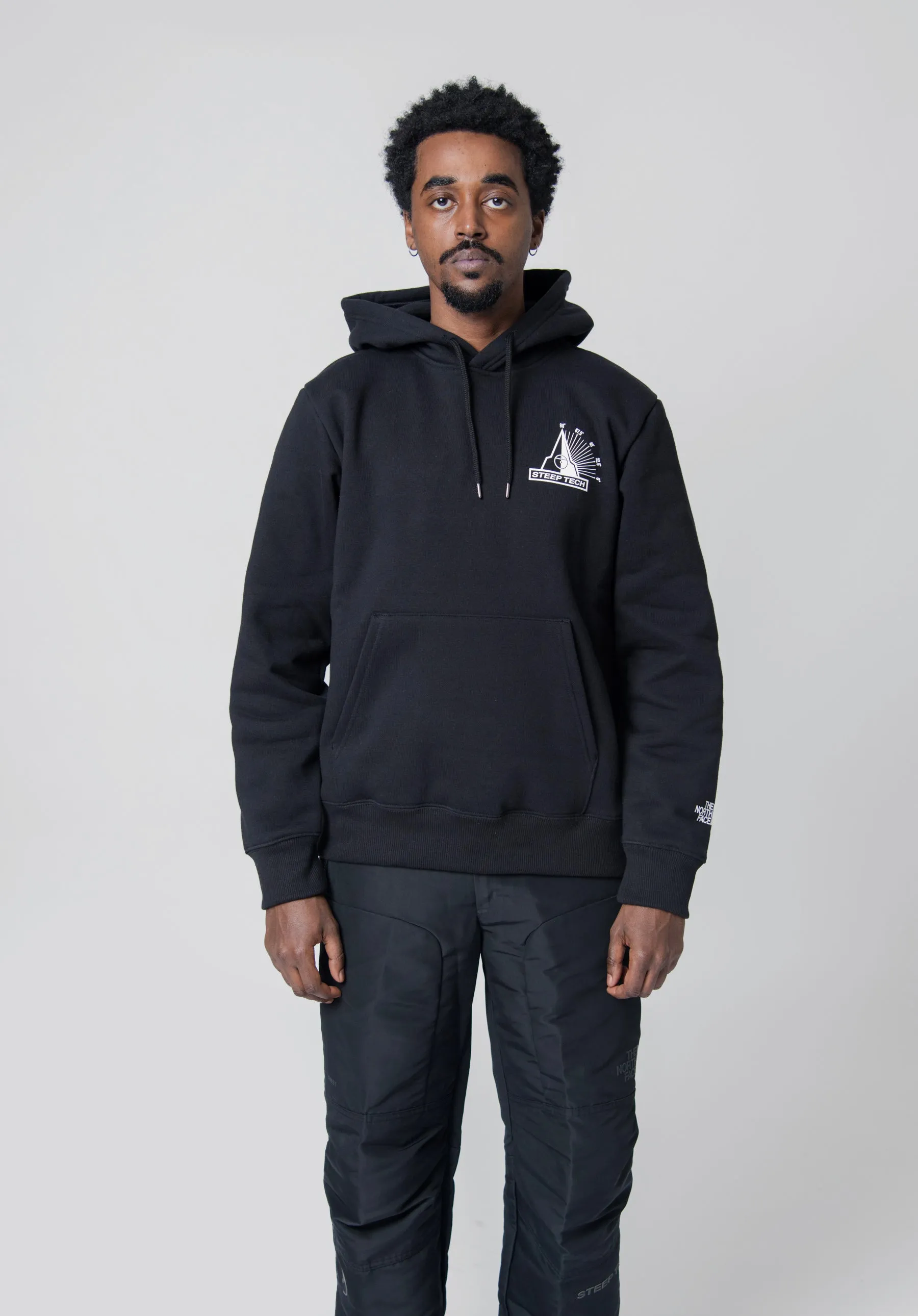 Heavyweight TNF Hoodie Black/Steep NF0A84GKUDI sold by Nomad