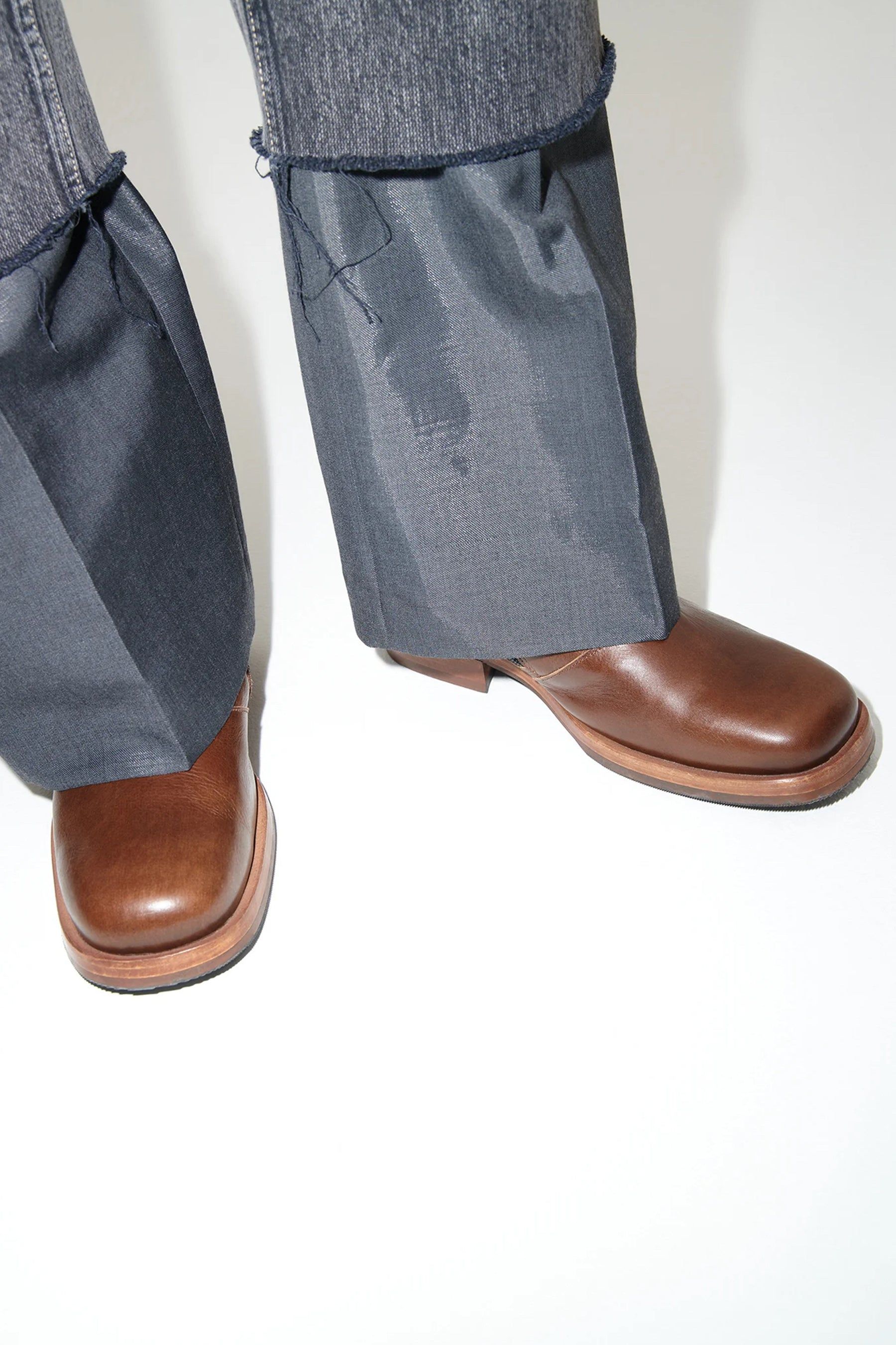 Woodstock Leather Camion Boot Brown sold by Nomad product image thumbnail 3