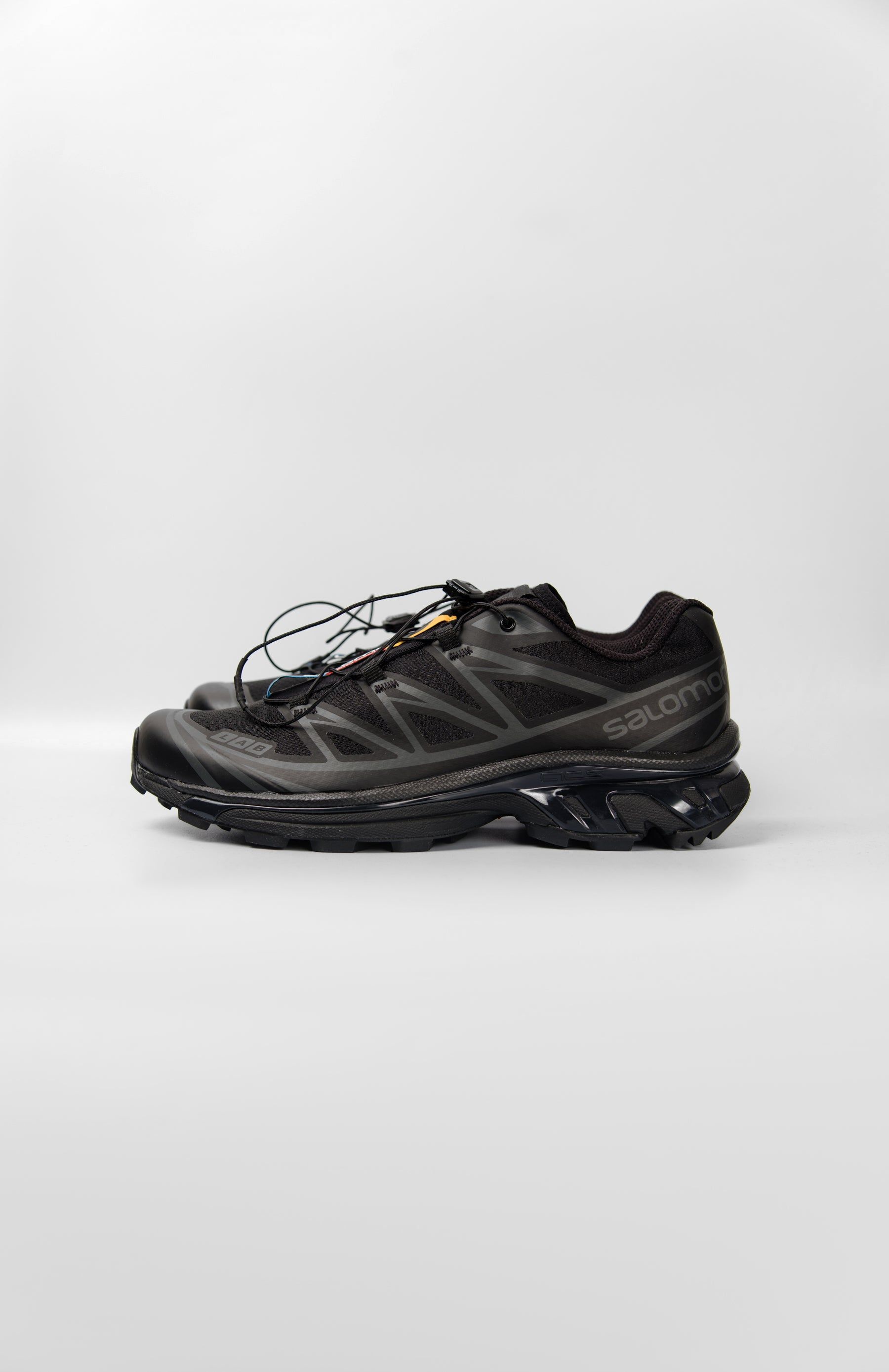 XT-6 ADV Black/Phantom L41086600 sold by Nomad