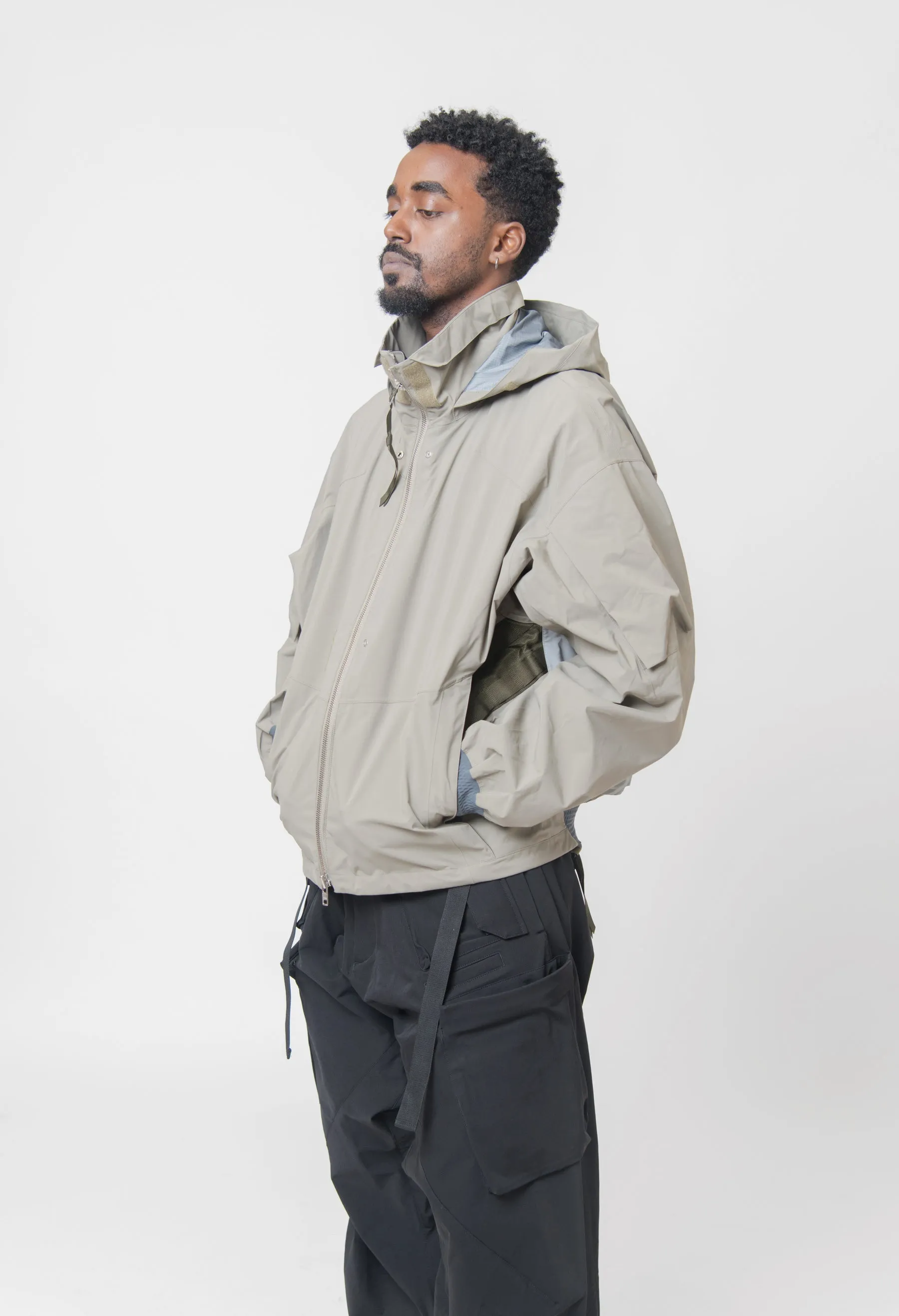 J110TS-GT 3L Gore-Tex Pro Tec Sys Jacket Alpha Green sold by Nomad product image thumbnail 4