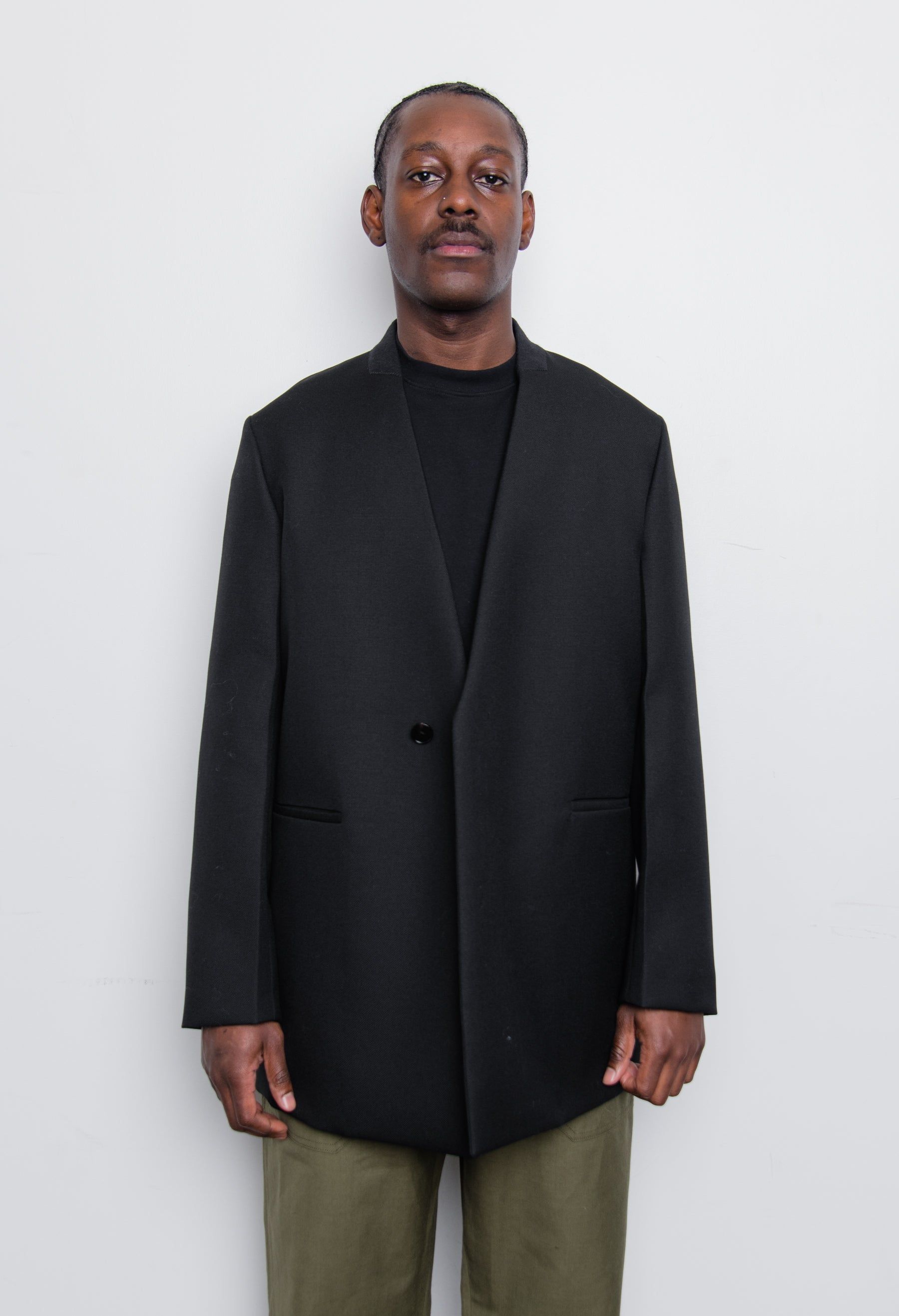 Sharp Wool Serge Lapelless Jacket Black JS21BN0011 sold by Nomad product image thumbnail 2
