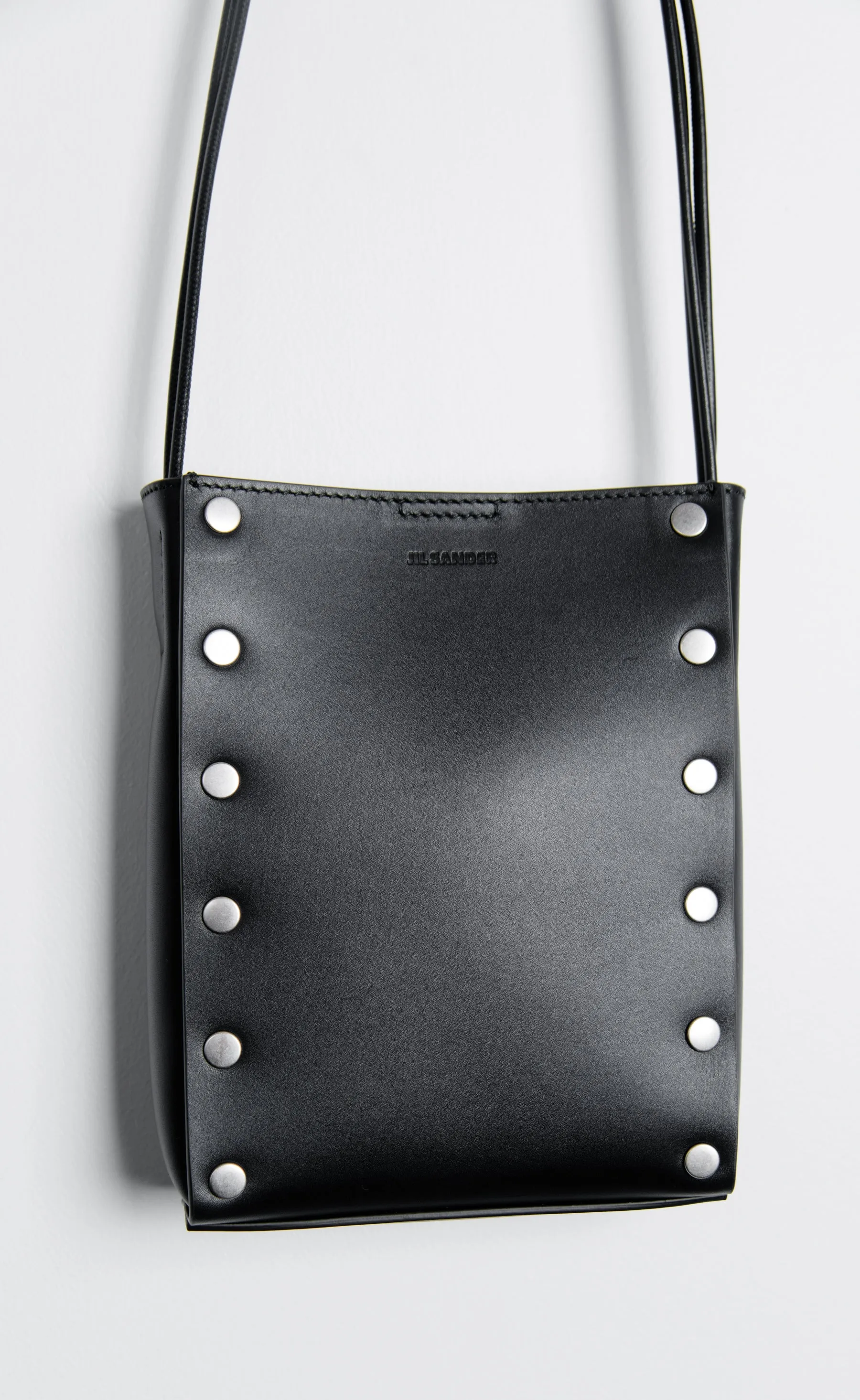 Small Rivet Tangle Bag Black JSMU853608 sold by Nomad product image thumbnail 2