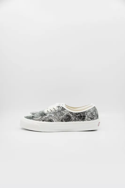 OG Authentic LX Dragon/Marshmallow 4BV9B4L sold by Nomad