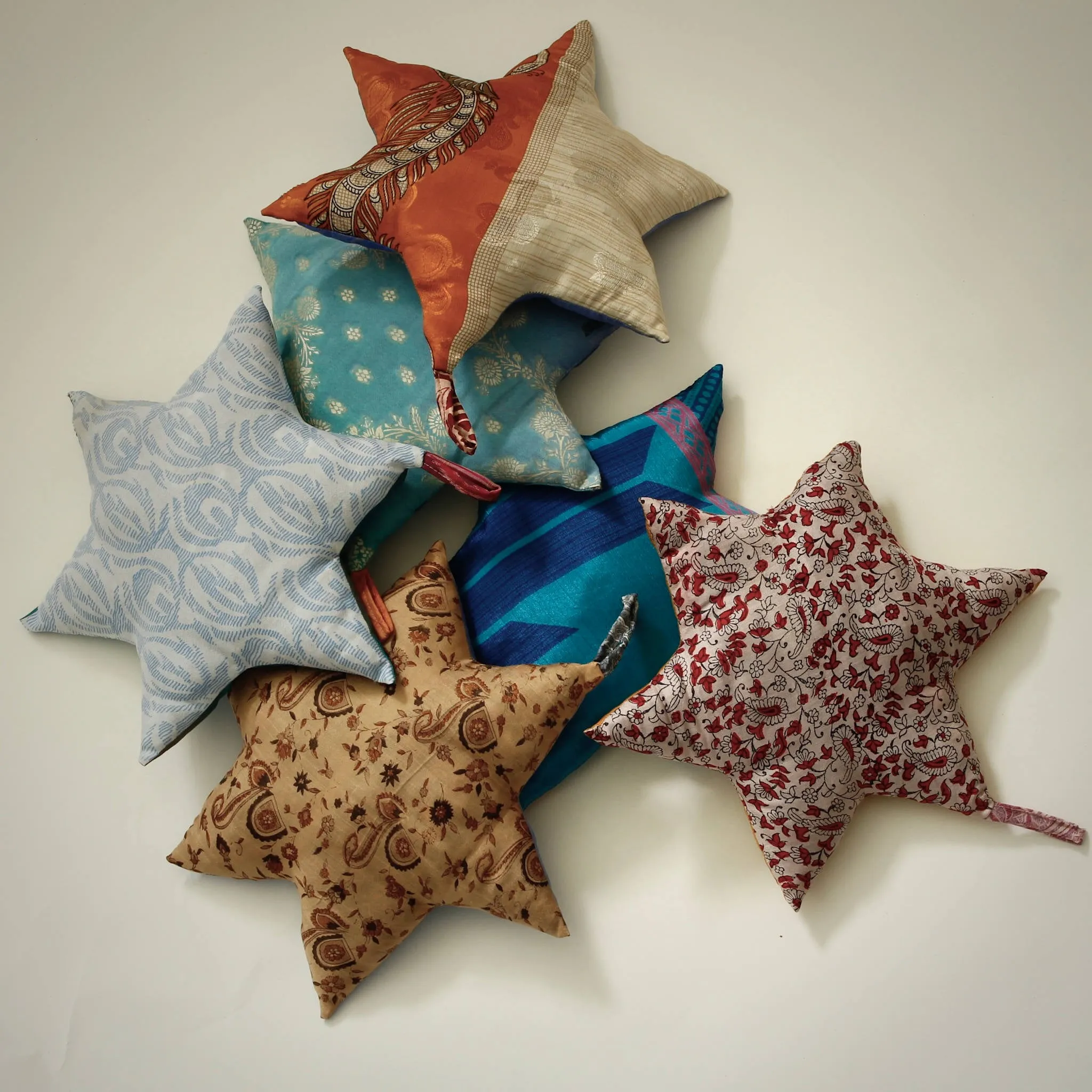 SUSTAIN vintage silk star, medium sold by Nordstjerne product image thumbnail 3