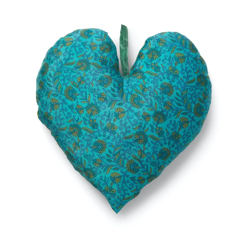 SUSTAIN vintage silk heart, large sold by Nordstjerne