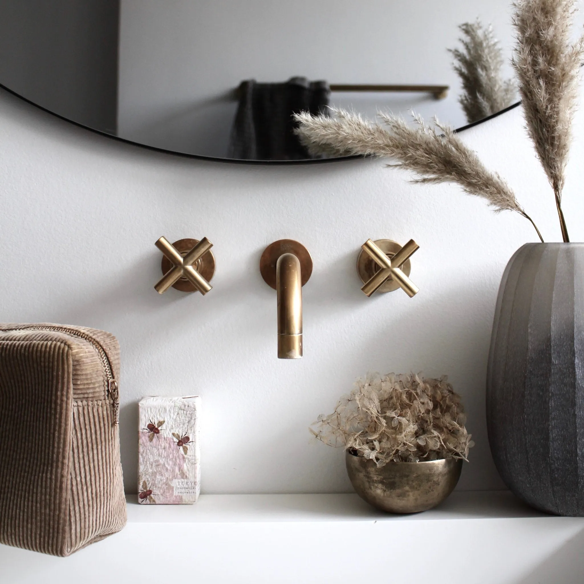 corduroy large pouch, desert sand sold by Nordstjerne product image thumbnail 2