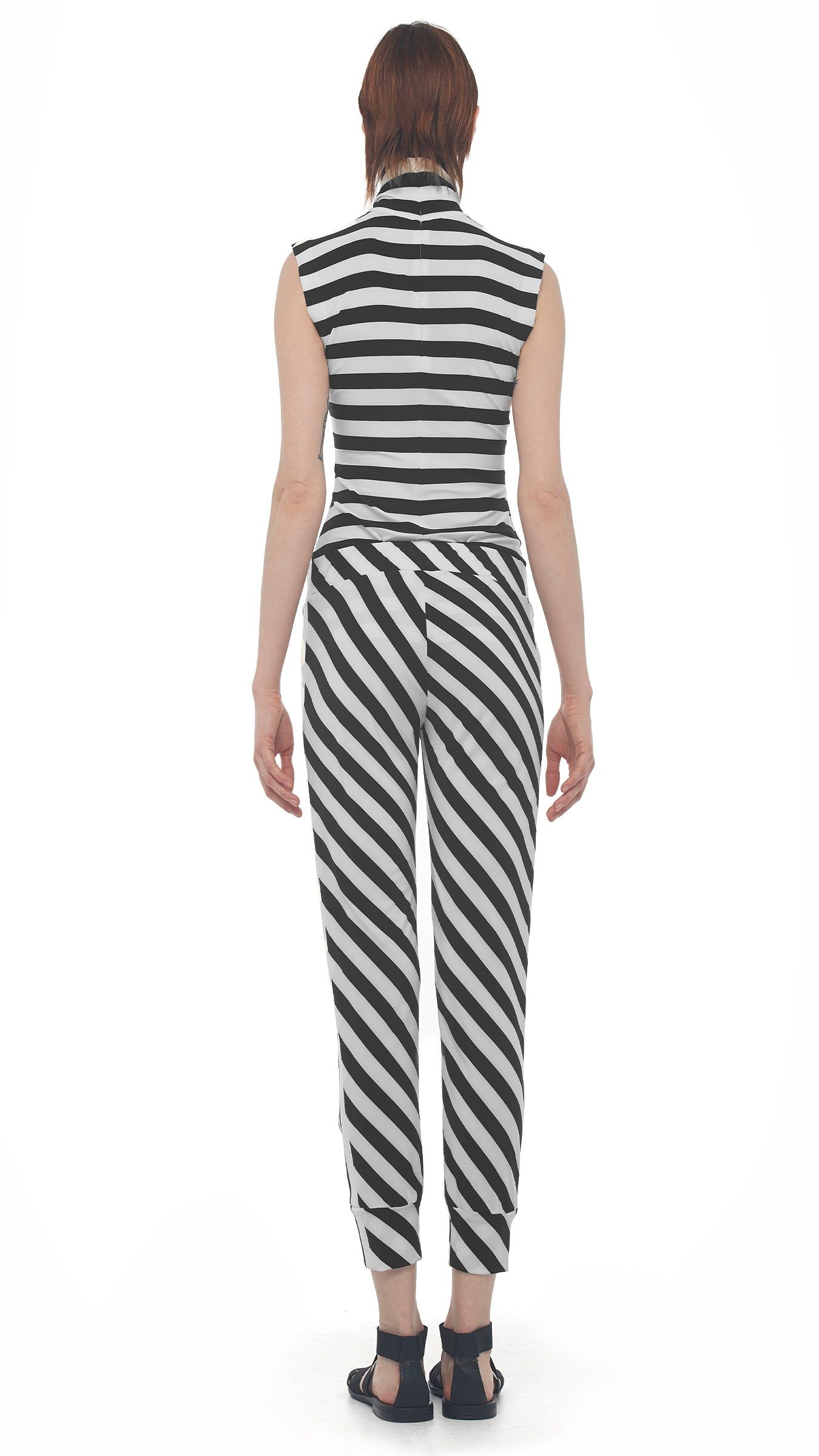 SLEEVELESS TURTLE TOP sold by Norma Kamali product image thumbnail 3