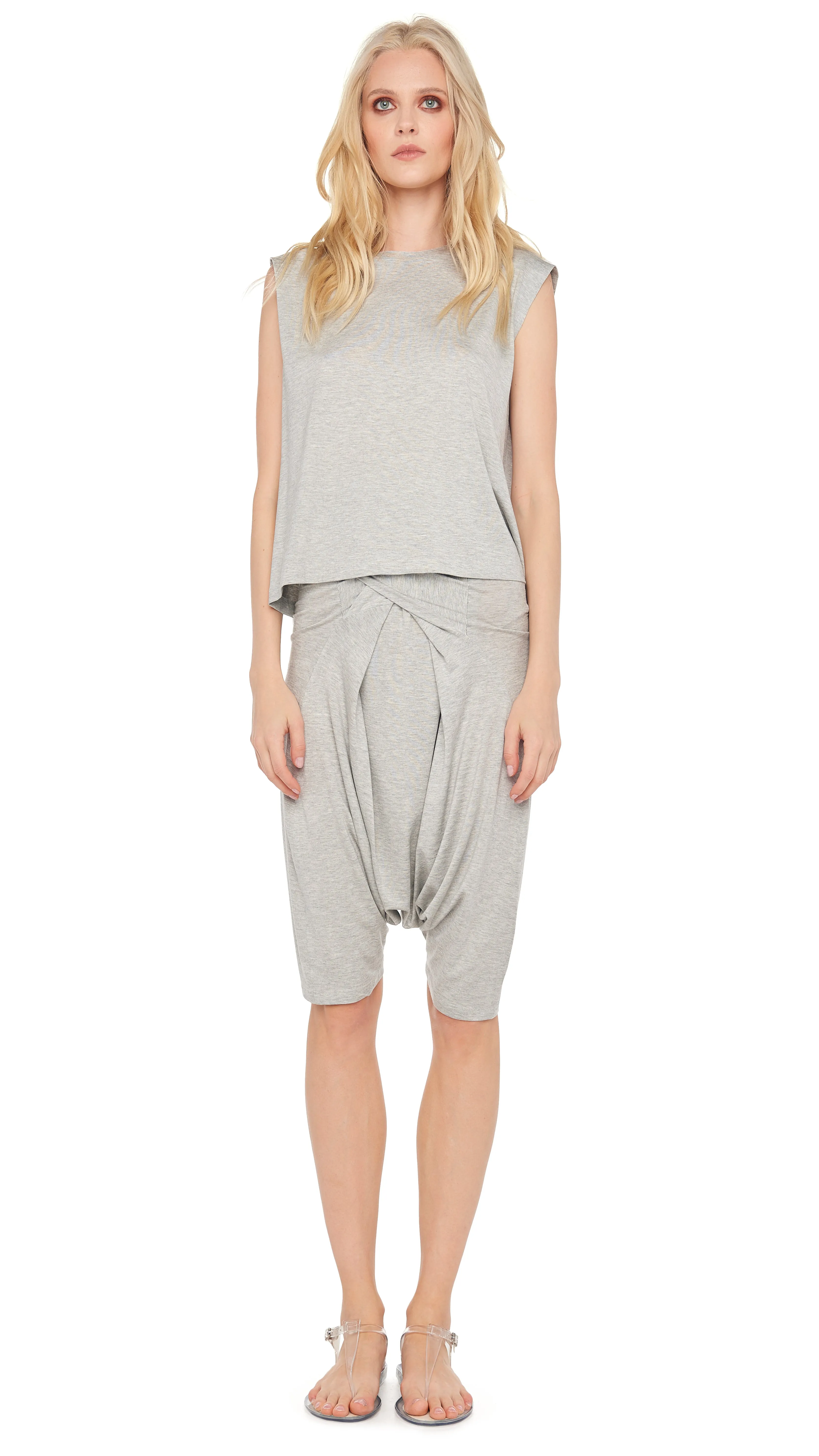 SLEEVELESS BF CROPPED CREWNECK TOP sold by Norma Kamali