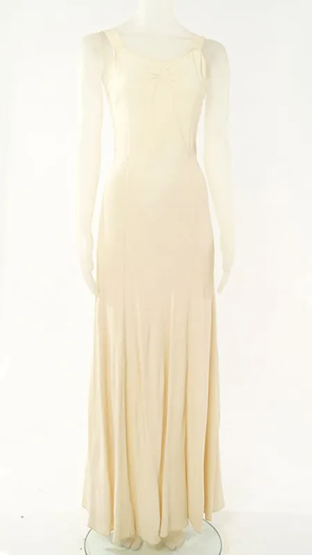 LONG CREPE DRESS made by Norma Kamali