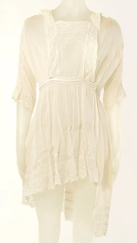 3/4 SLEEVE HIGH LOW LACE DRESS sold by Norma Kamali