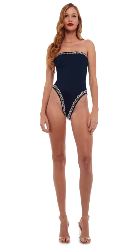 STUD BISHOP sold by Norma Kamali