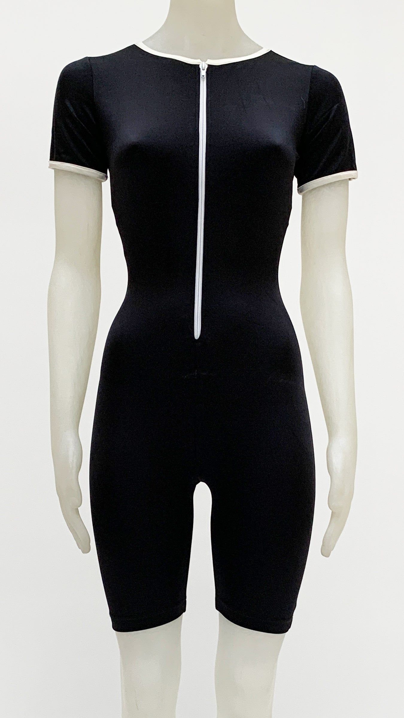 SHORT SLEEVE FITTED JUMPSHORT sold by Norma Kamali