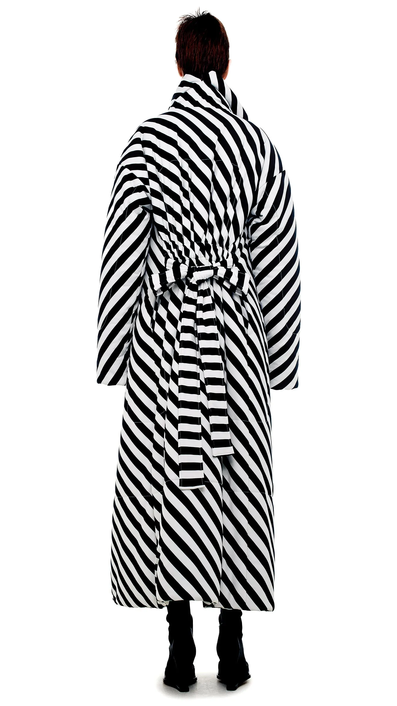 CLASSIC SLEEPING BAG COAT sold by Norma Kamali product image thumbnail 3