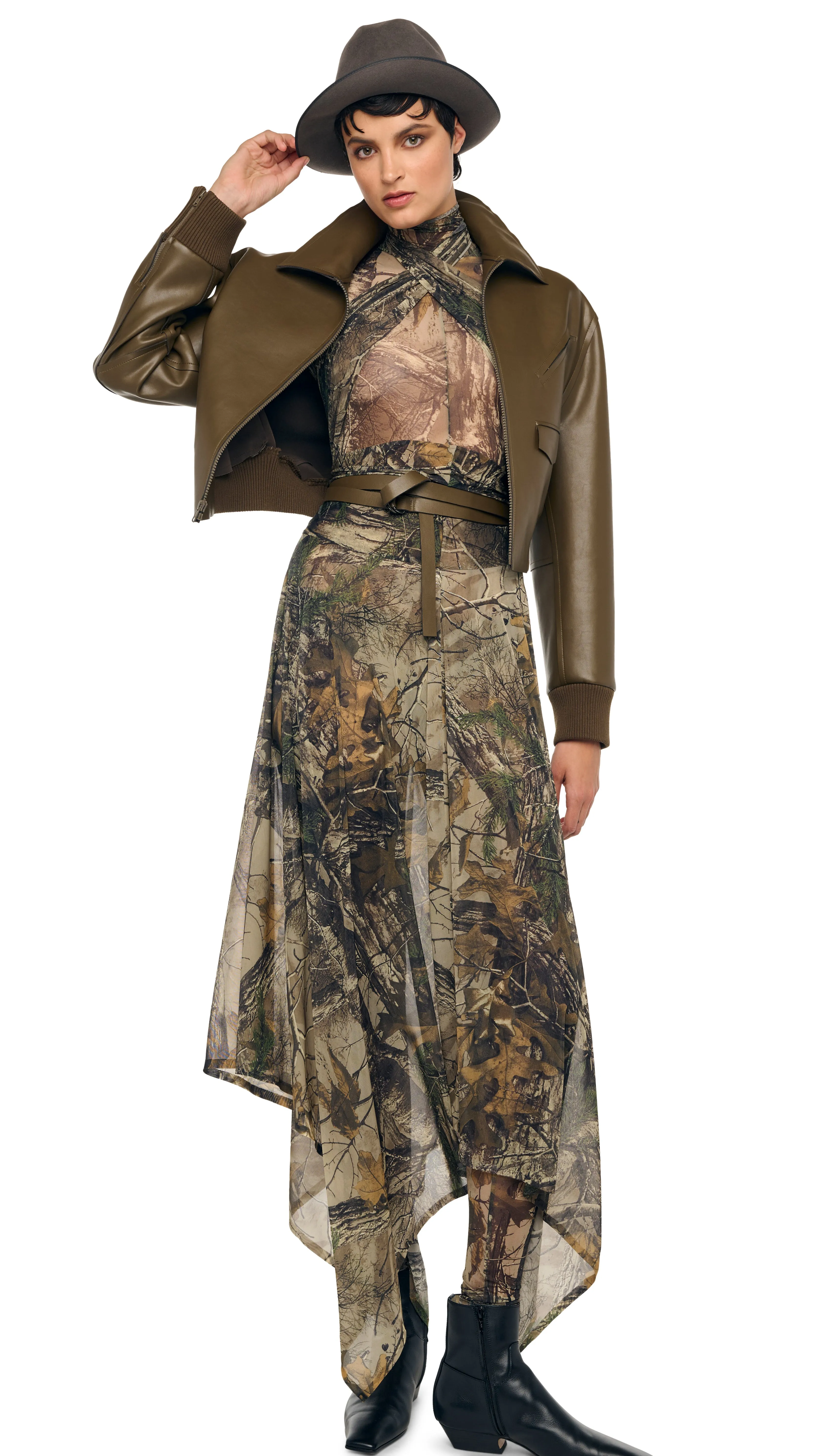 MENS ZIP FRONT CLASSIC CROPPED JACKET sold by Norma Kamali product image thumbnail 5