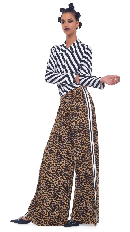 SIDE STRIPE BF SWEATPANT sold by Norma Kamali