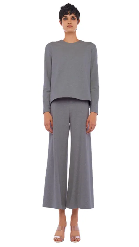 SHORT STRAIGHT LEG PANT sold by Norma Kamali