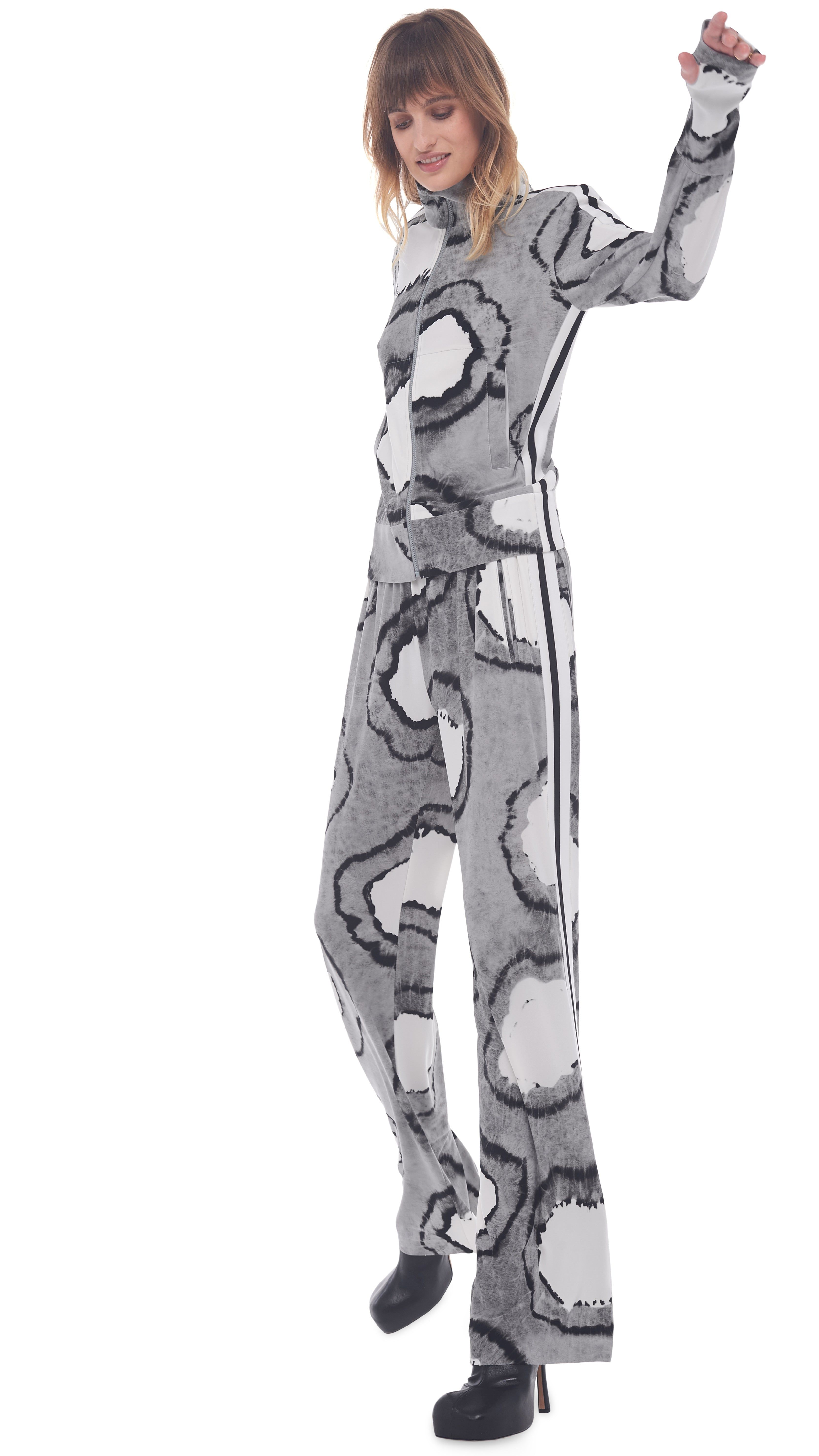 SIDE STRIPE BF SWEATPANT sold by Norma Kamali product image thumbnail 4