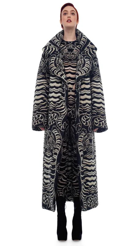 CLASSIC SLEEPING BAG COAT sold by Norma Kamali