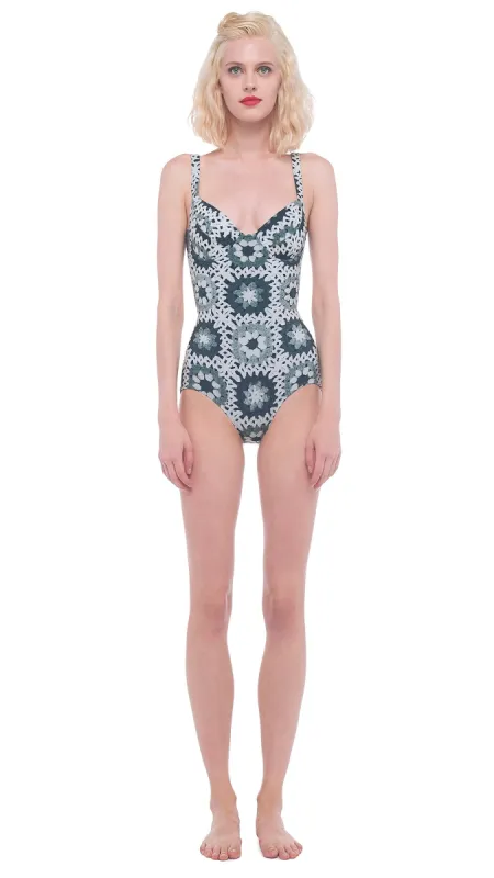 VOGUE MIO sold by Norma Kamali