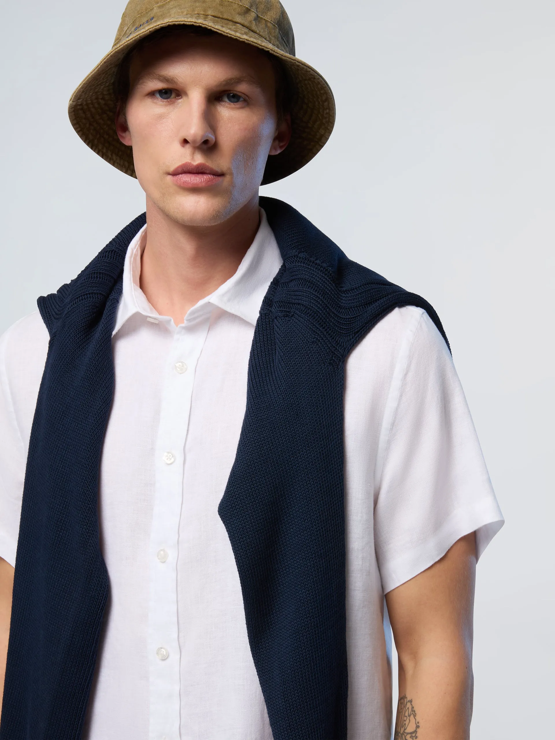 Short-sleeved linen shirt sold by North Sails product image thumbnail 2