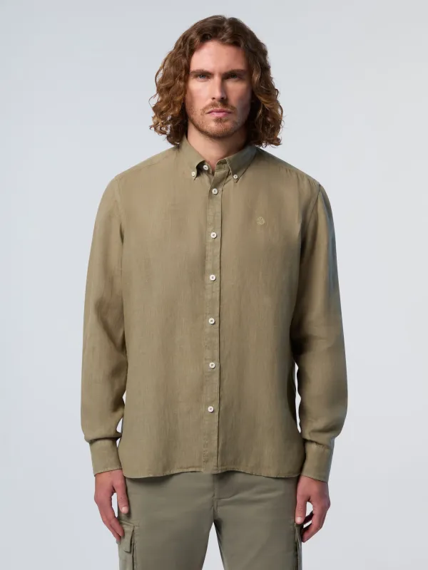 Linen shirt with corozo buttons sold by North Sails