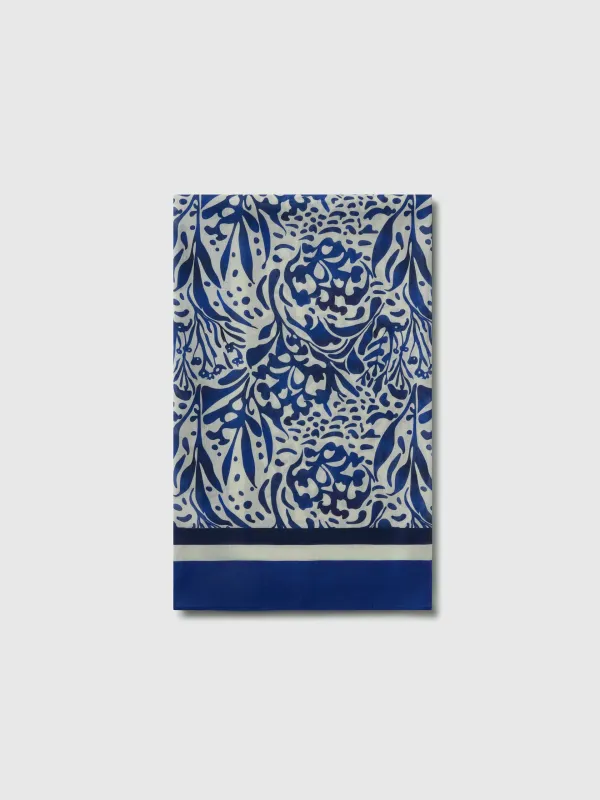 Foulard with coral print made by North Sails