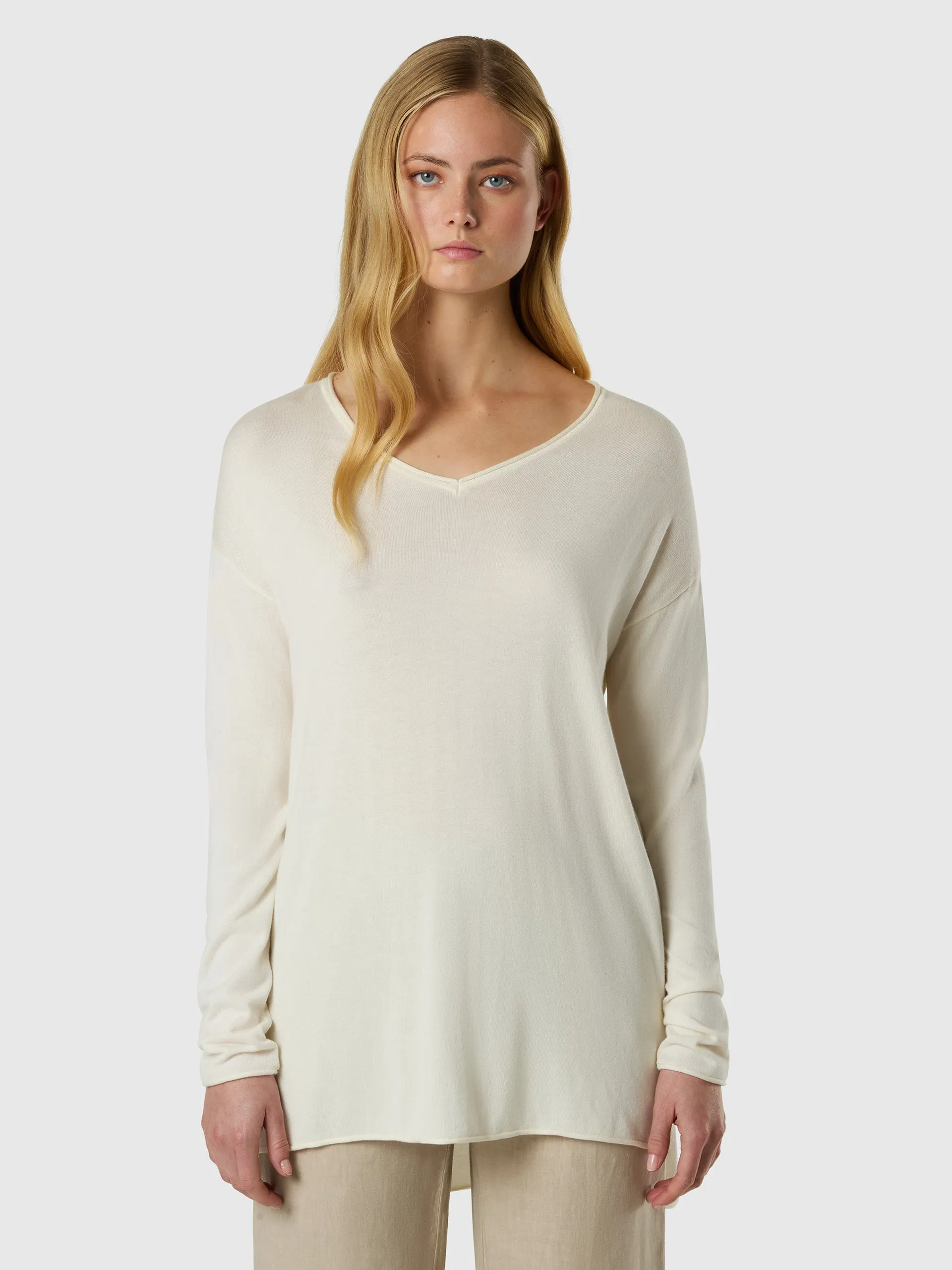 Light V-neck sweater sold by North Sails