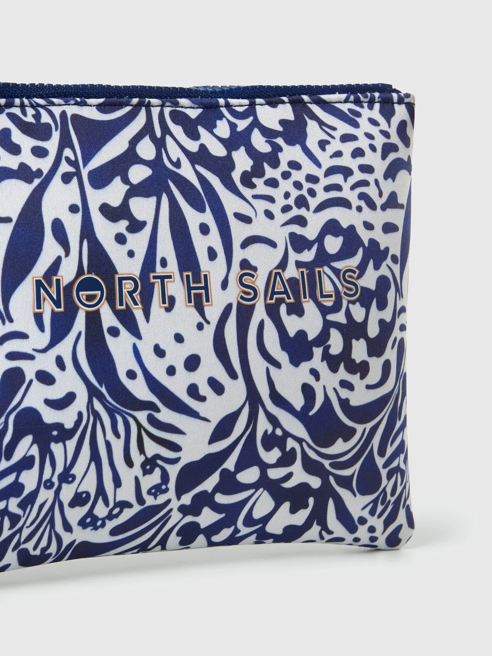 Neoprene pouch with coral print sold by North Sails product image thumbnail 3