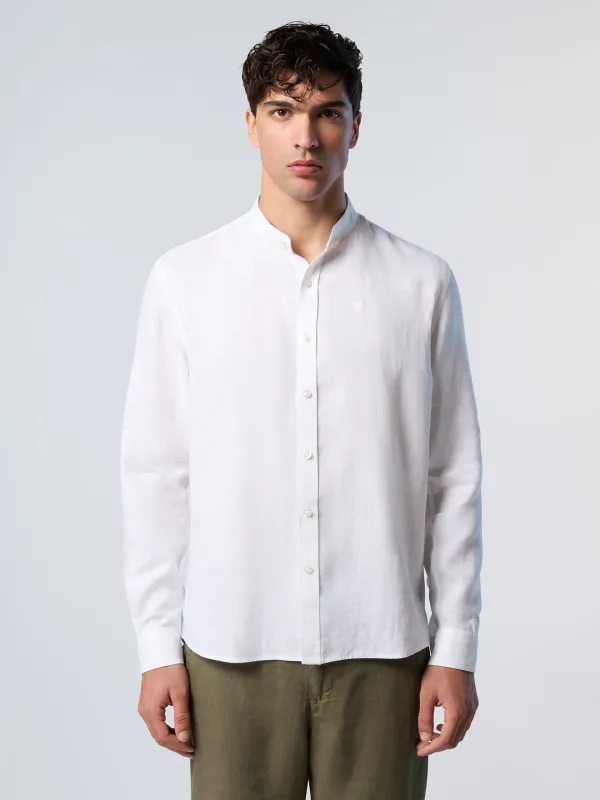 Mandarin shirt with embroidered logo made by North Sails