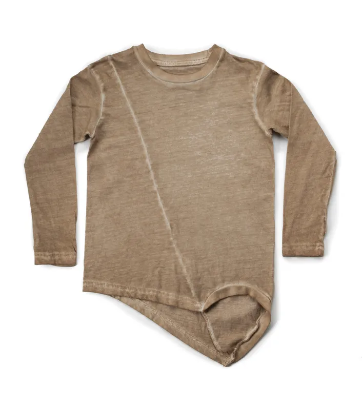 penguin shirt sold by nununu