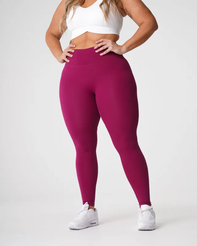 Berry Signature 2.0 Leggings sold by NVGTN
