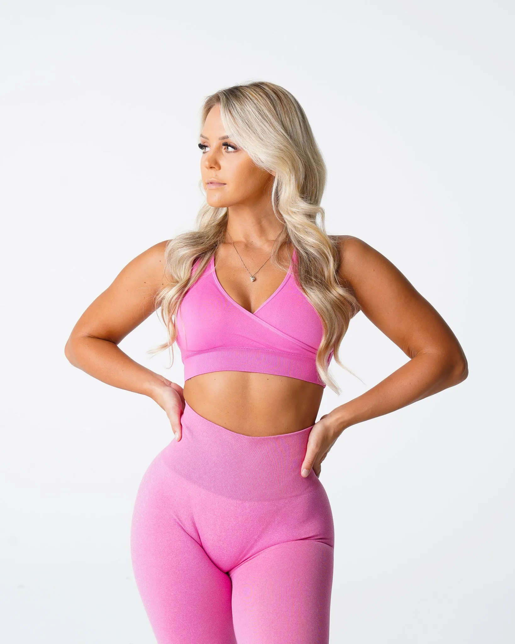 Bubble Gum Pink Pursuit Seamless Bra sold by NVGTN product image thumbnail 3