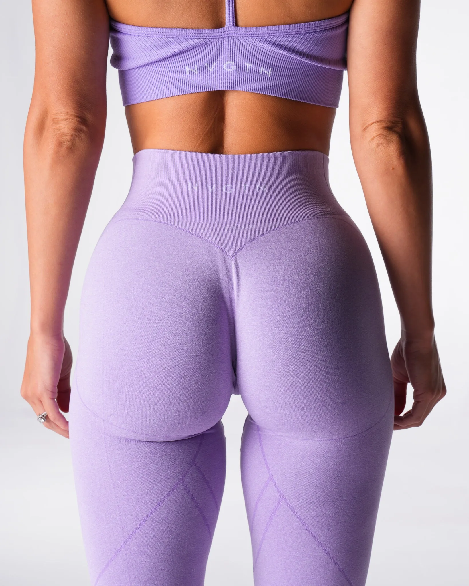 Lilac Geo Seamless Leggings sold by NVGTN product image thumbnail 2