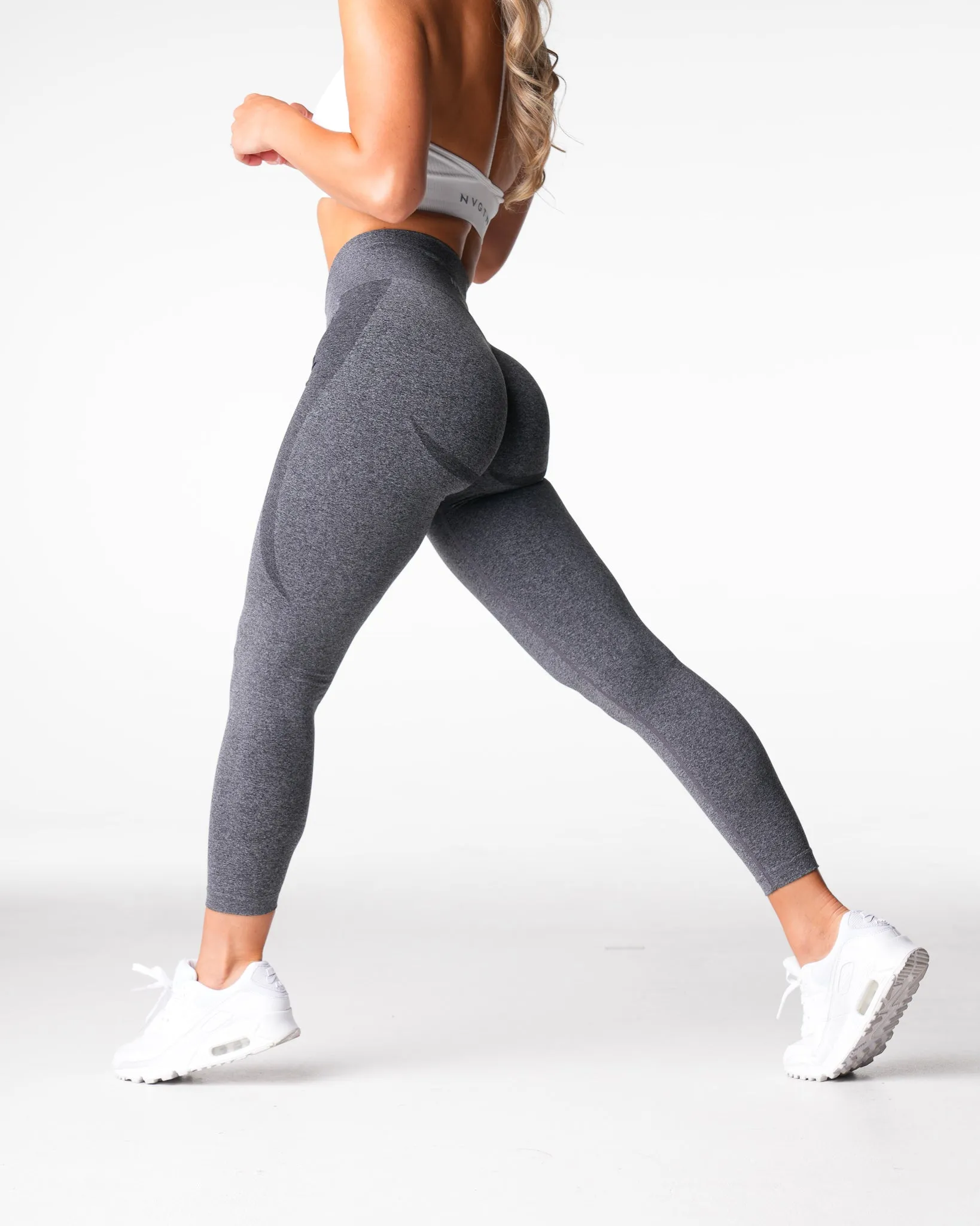 Black Speckled Mid Rise Contour Seamless Leggings sold by NVGTN product image thumbnail 3