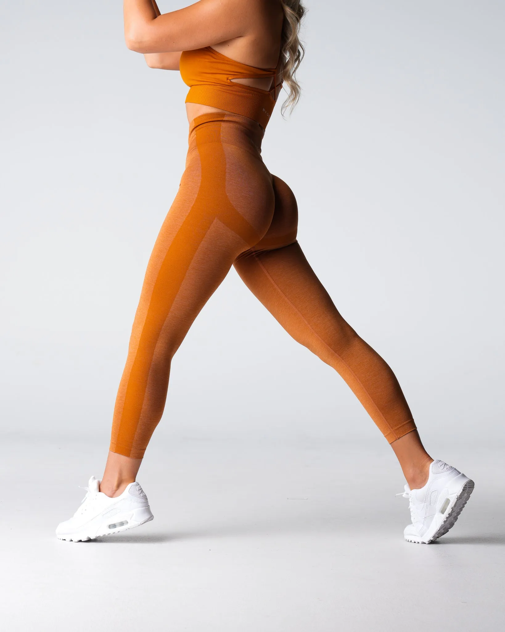 Terracotta Performance Seamless Leggings sold by NVGTN product image thumbnail 3