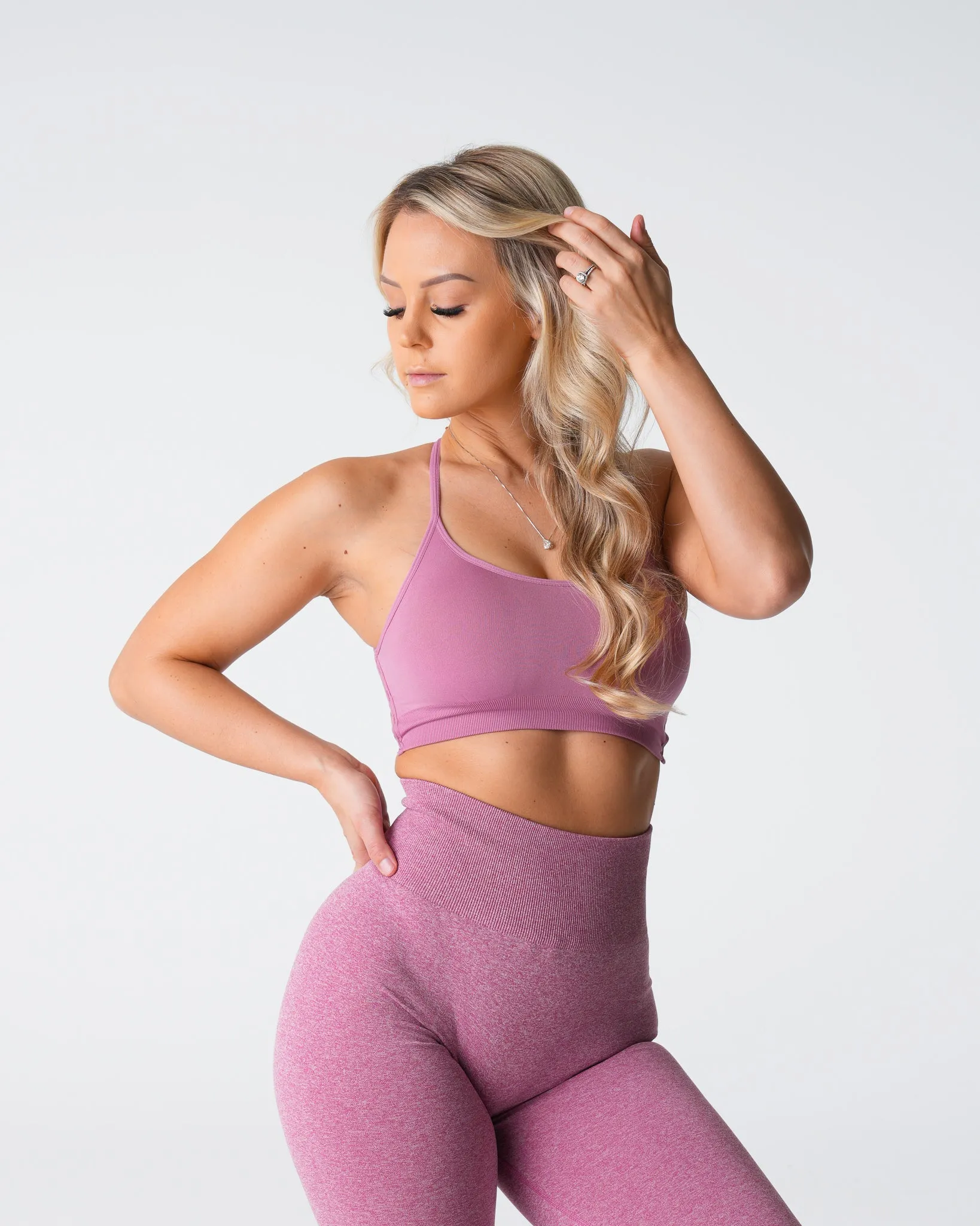 Pastel Pink Invincible Seamless Bra sold by NVGTN product image thumbnail 2