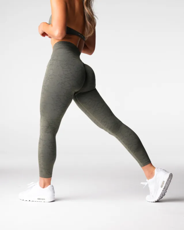 Evergreen Breakthrough Seamless Leggings sold by NVGTN