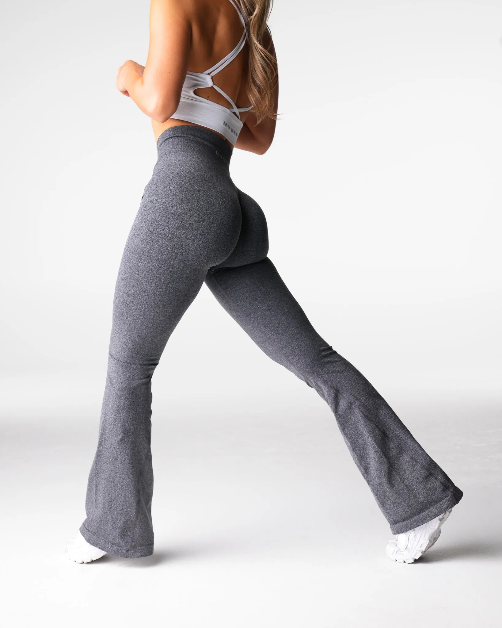 Black Speckled Iconic Seamless Flare Leggings sold by NVGTN product image thumbnail 3