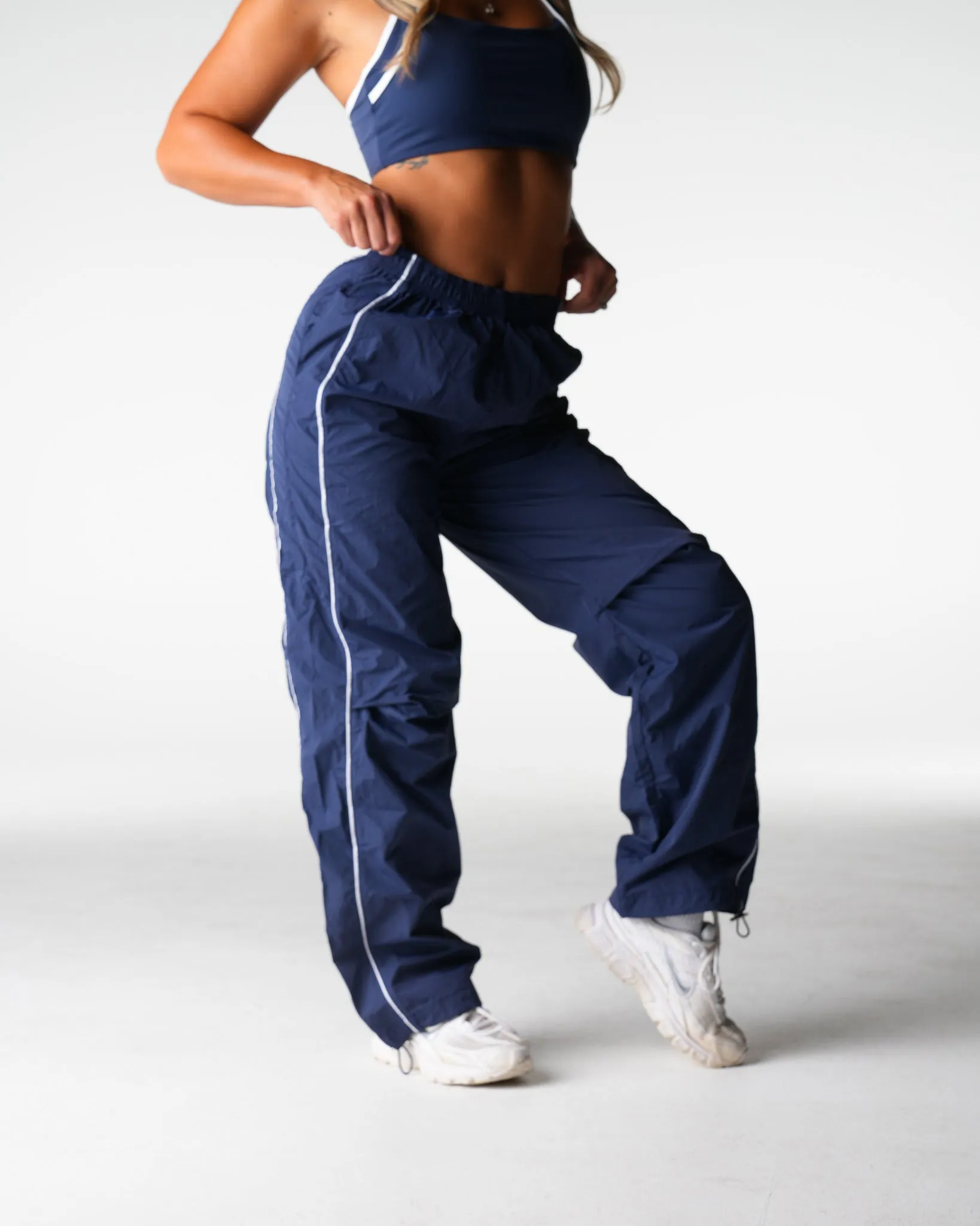 Sonic Stride Windbreaker Pants sold by NVGTN product image thumbnail 3