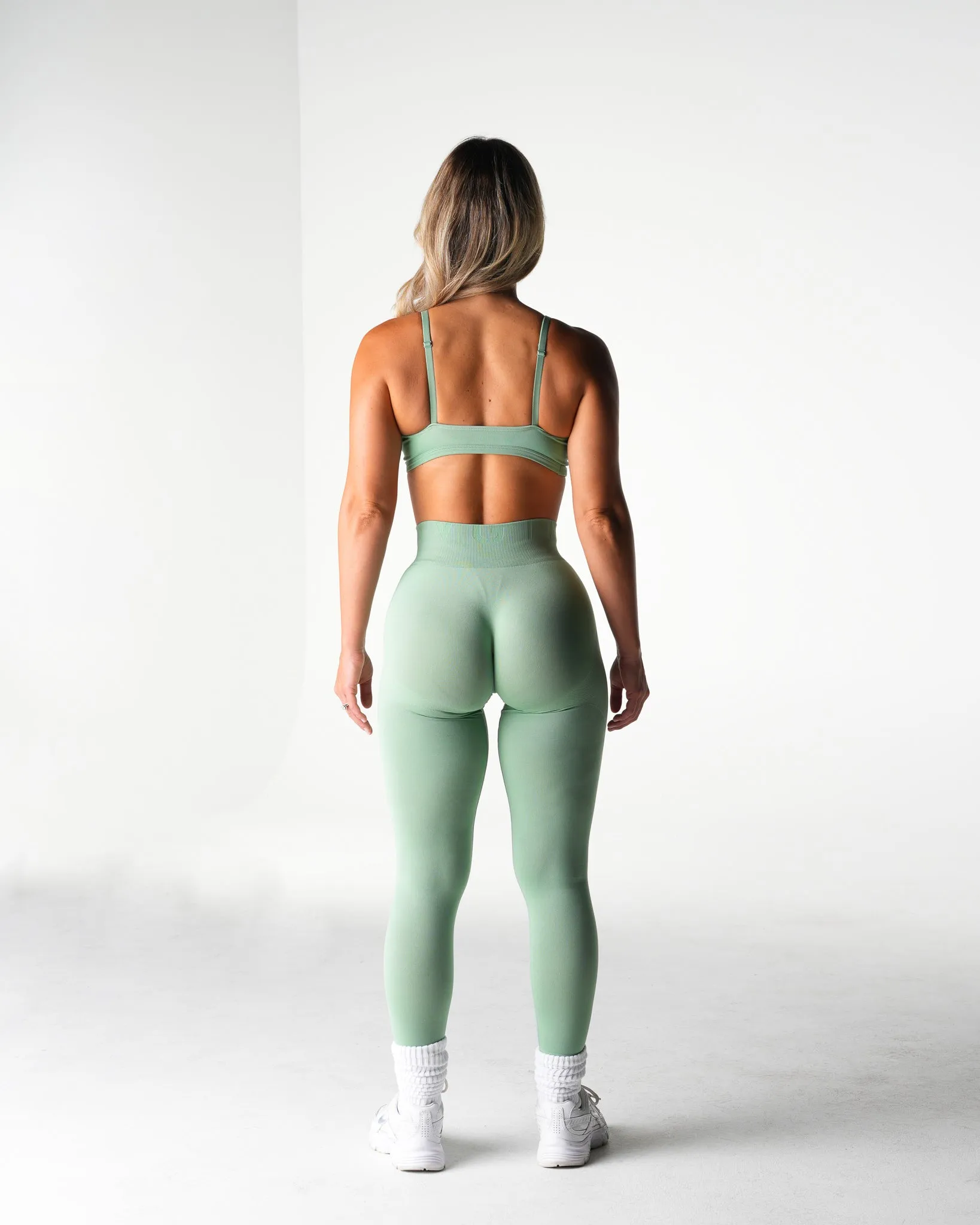 Matcha Edge Seamless Bra sold by NVGTN product image thumbnail 4