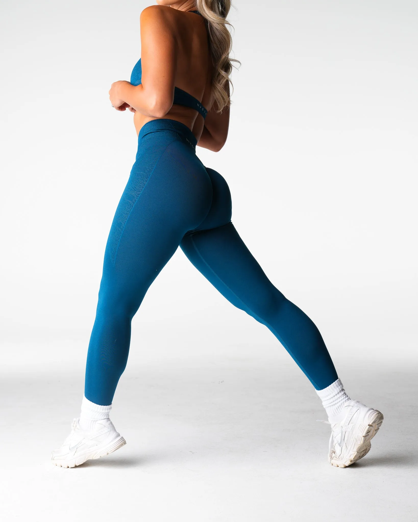 Nova Endura Seamless Leggings sold by NVGTN product image thumbnail 3