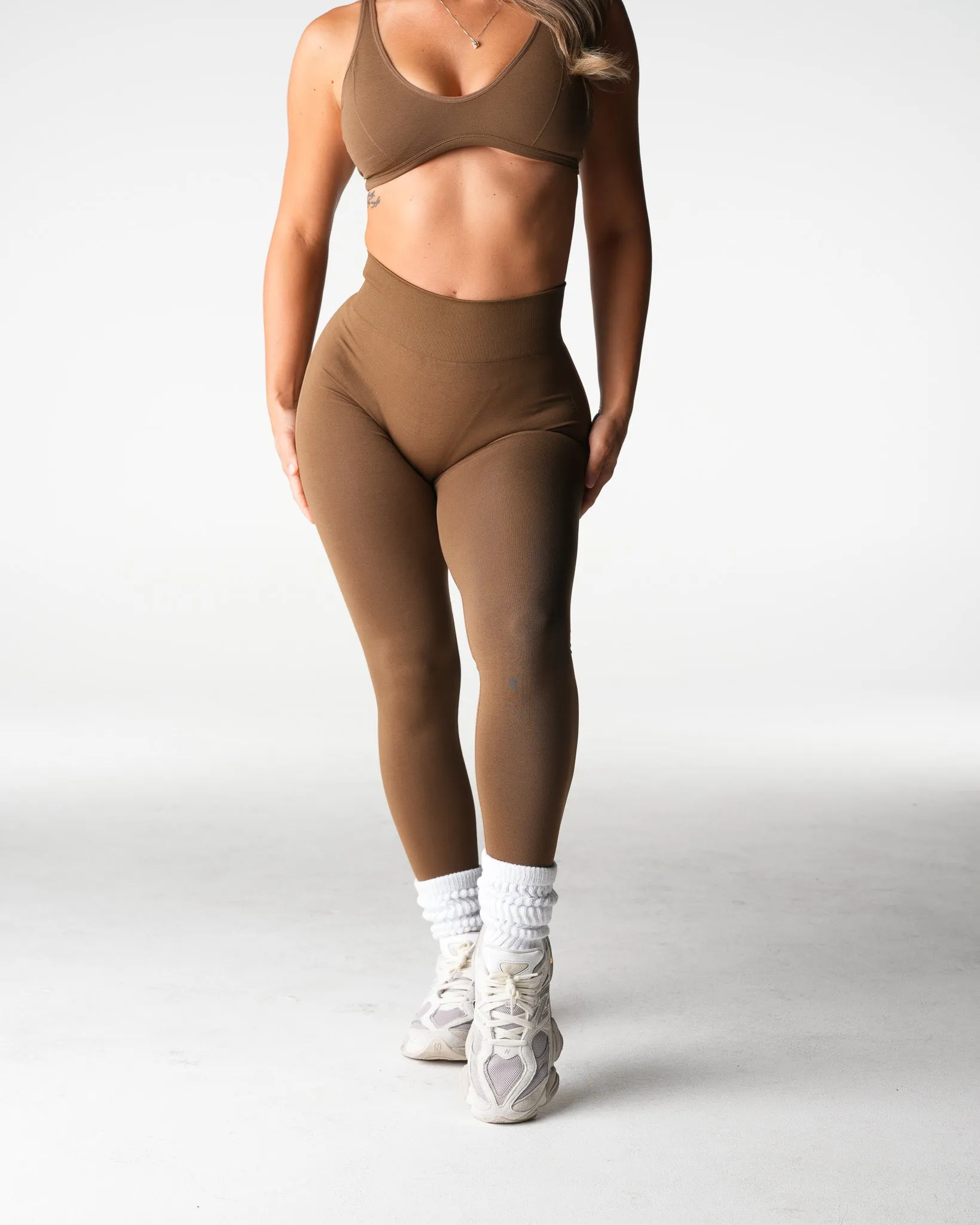 Dune Edge Seamless Leggings sold by NVGTN product image thumbnail 4