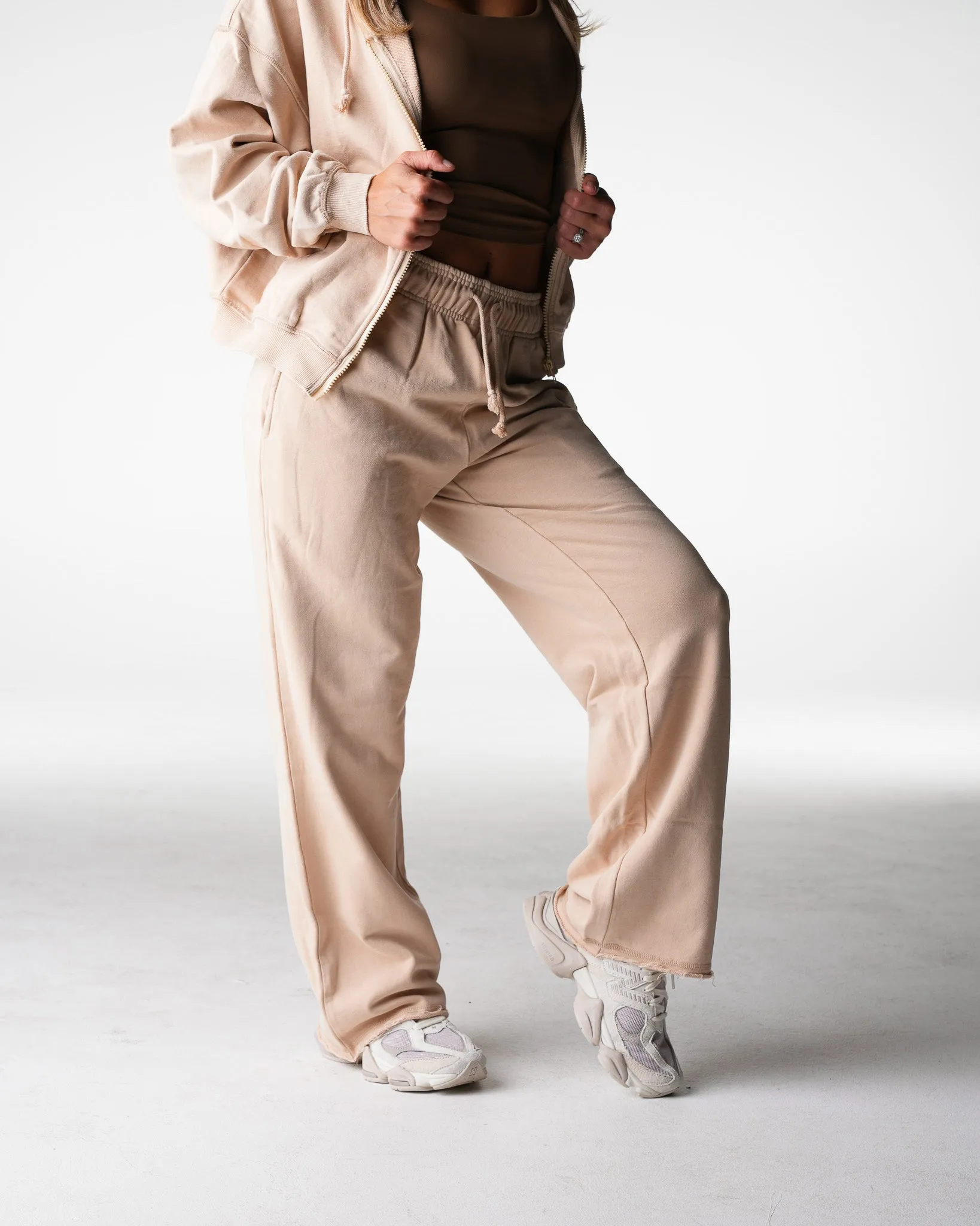 Chai Washed Straight Leg Lounge Pants sold by NVGTN product image thumbnail 3