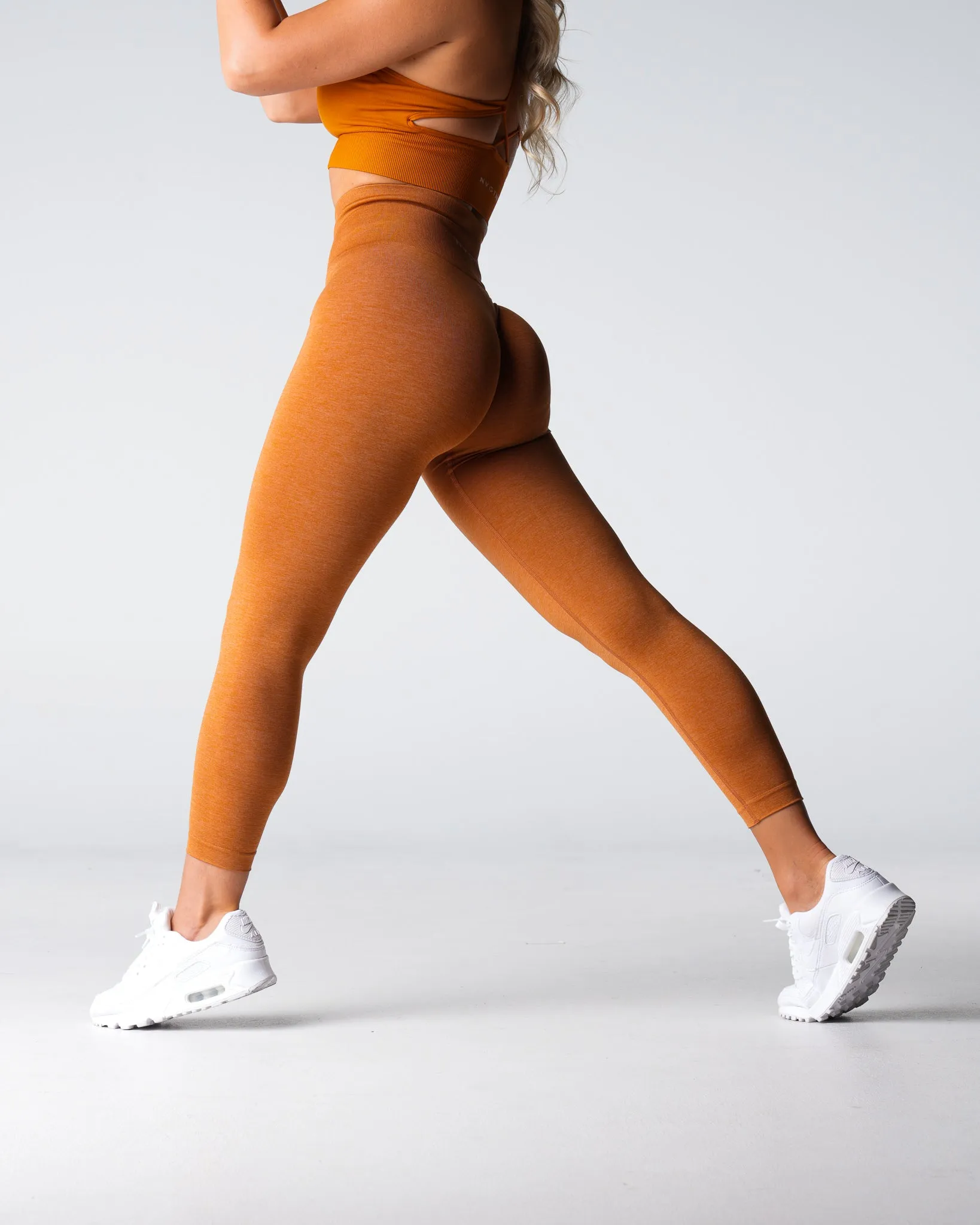 Terracotta Shape Seamless Leggings sold by NVGTN product image thumbnail 3