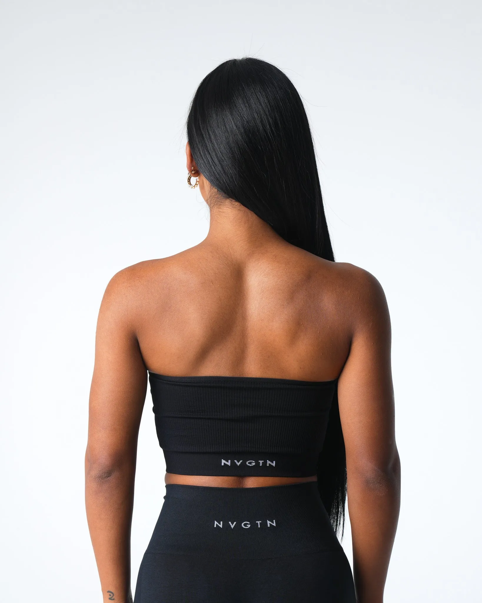 Black Conquer Ribbed Seamless Bra sold by NVGTN product image thumbnail 2